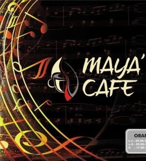 Karaoke cu live music şi... pită unsă + ţuică!