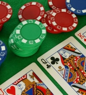 Poker, cruce, table, şah în Maya's