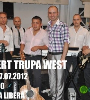 Trupa West în Green Pub