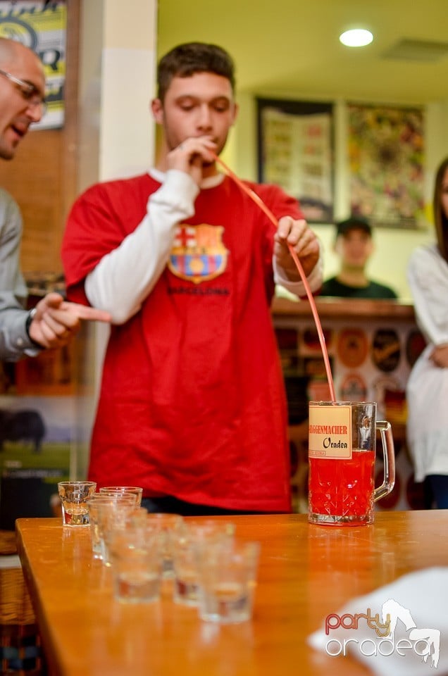 1 an cu Fabrica de Bere Retro Bistro,