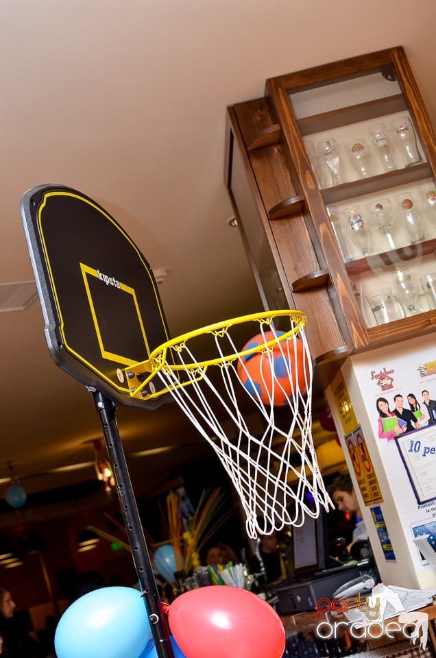1 an cu Fabrica de Bere Retro Bistro,