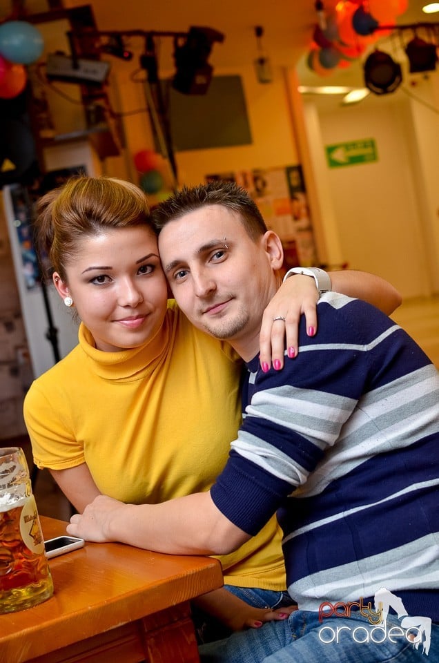 1 an cu Fabrica de Bere Retro Bistro,