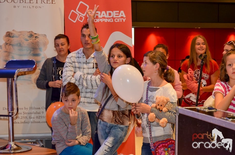 1 an de fun - Oradea Shopping City,
