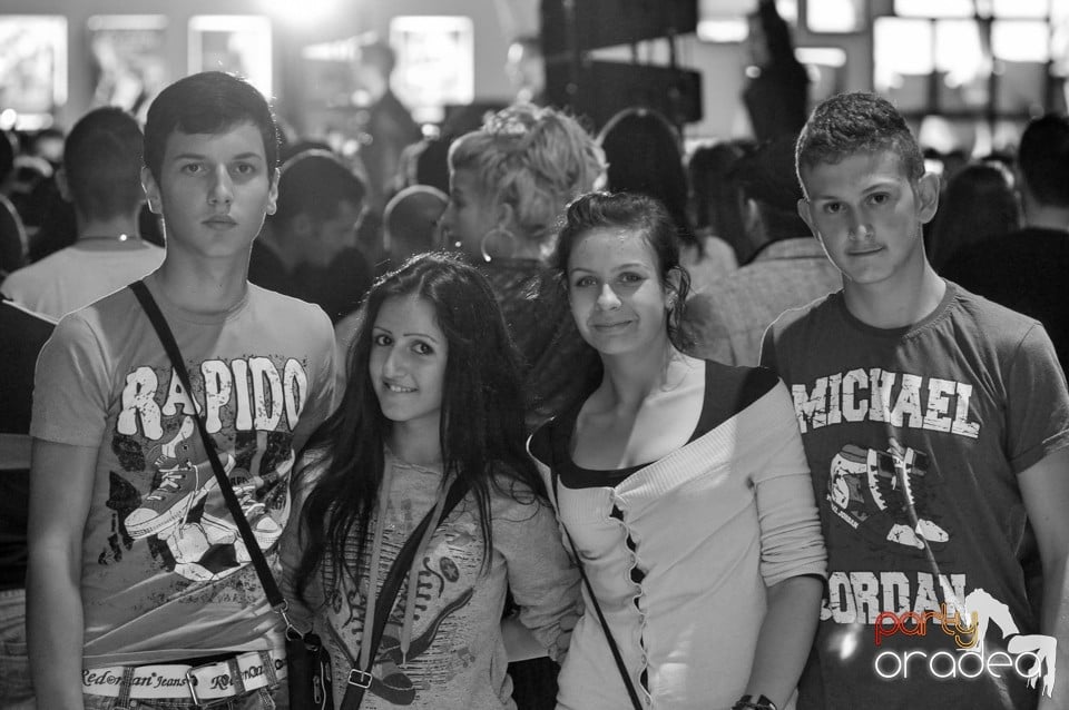 1 an de fun - Oradea Shopping City,