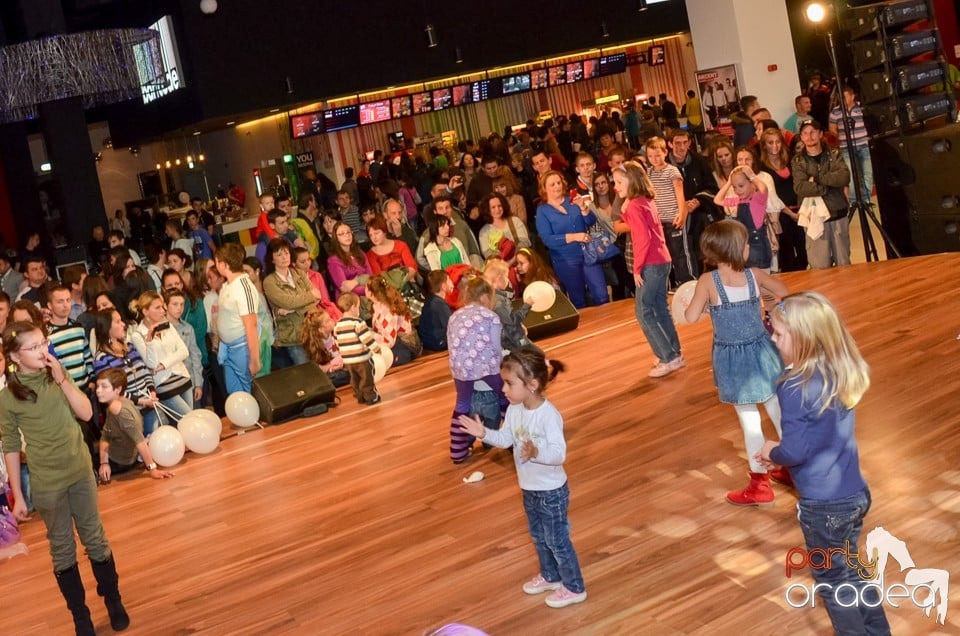 1 an de fun - Oradea Shopping City,