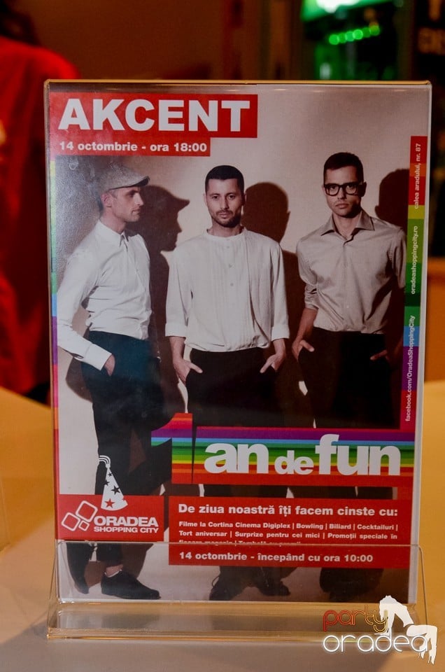 1 an de fun - Oradea Shopping City,
