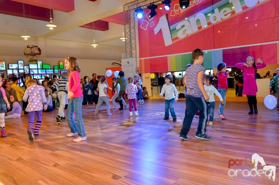 1 an de fun - Oradea Shopping City, 