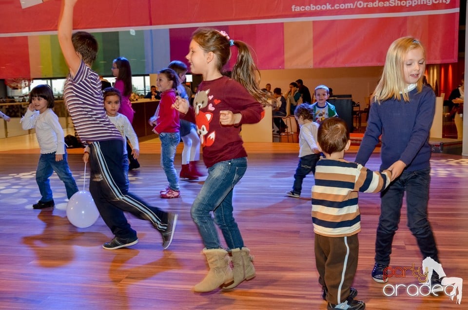 1 an de fun - Oradea Shopping City,
