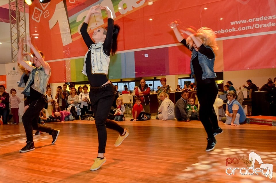 1 an de fun - Oradea Shopping City,
