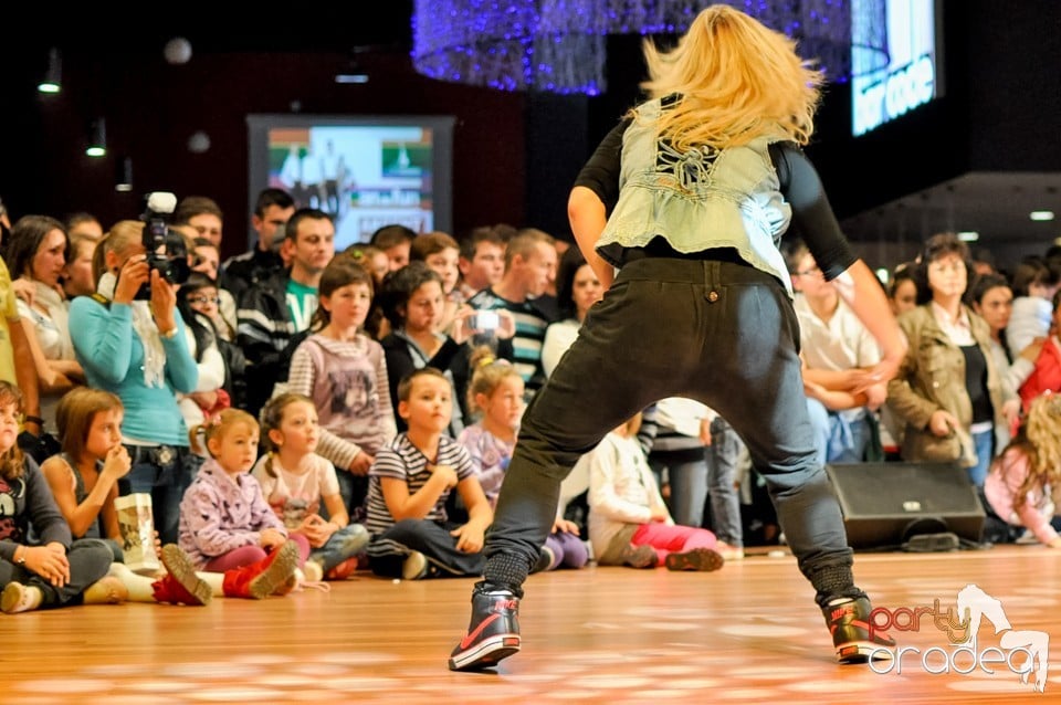 1 an de fun - Oradea Shopping City,