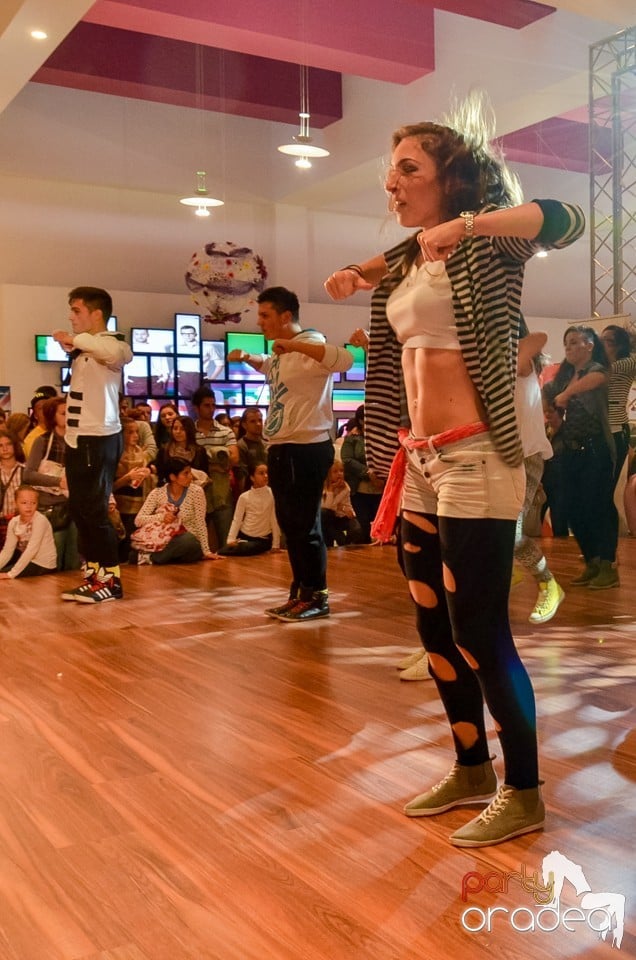 1 an de fun - Oradea Shopping City,