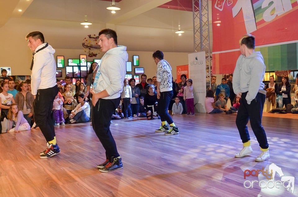 1 an de fun - Oradea Shopping City,