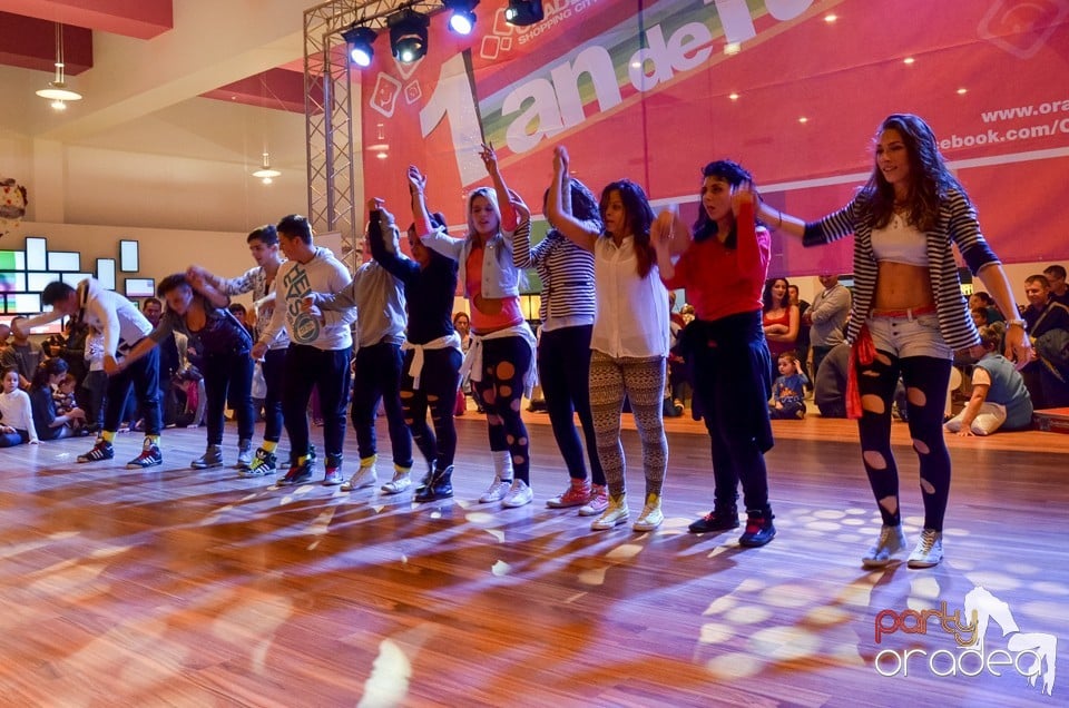 1 an de fun - Oradea Shopping City,