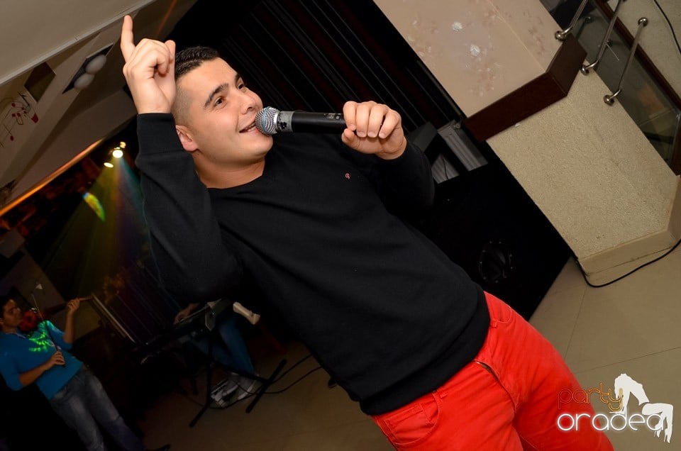 100% Show în L'Amore Caffe Club,