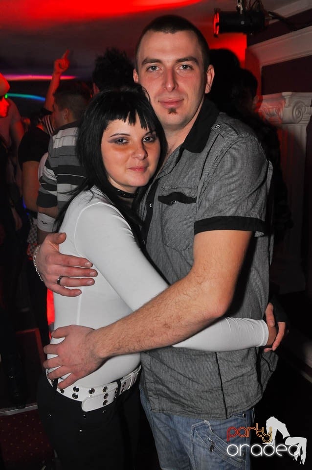 3 Style Night Party în Club Atti's, 