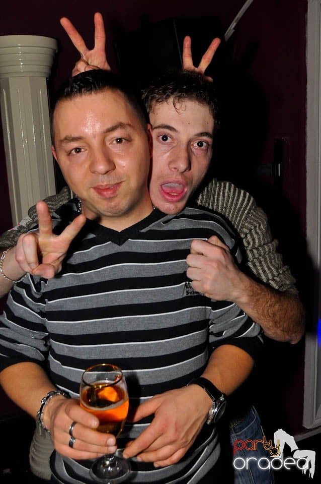 3 Style Night Party în Club Atti's, 