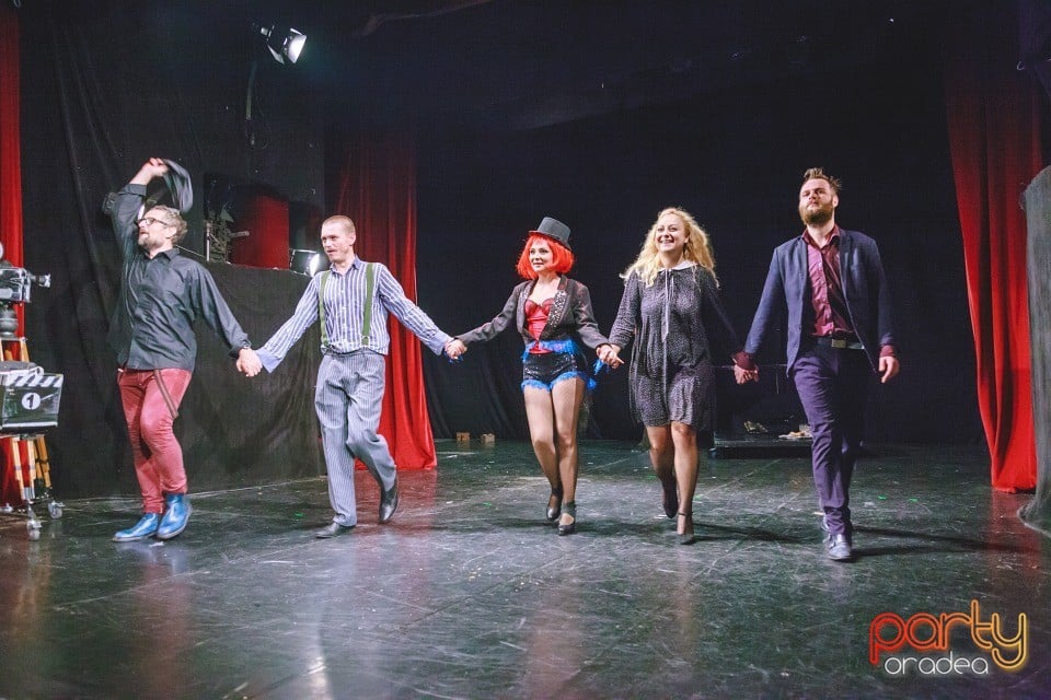 39 de trepte, Teatrul Arcadia