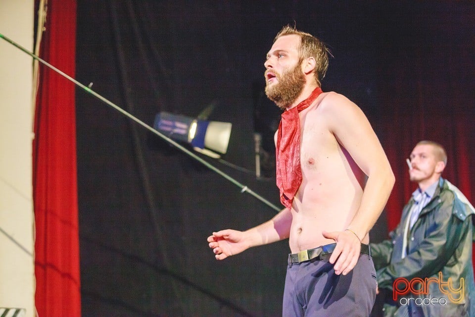 39 de trepte, Teatrul Arcadia