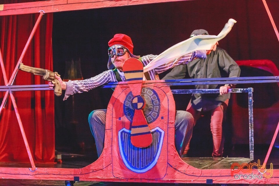 39 de trepte, Teatrul Arcadia