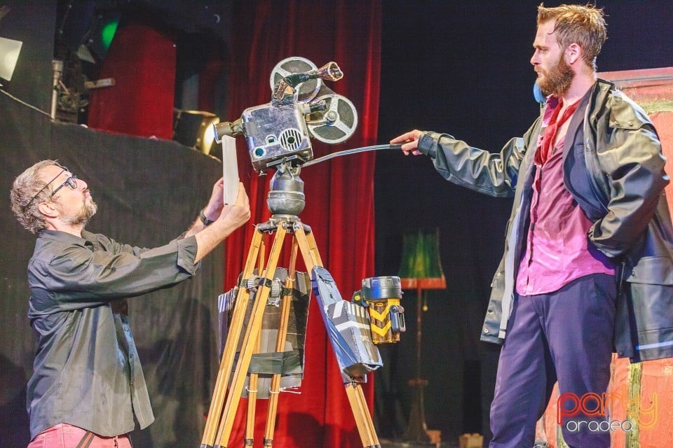 39 de trepte, Teatrul Arcadia