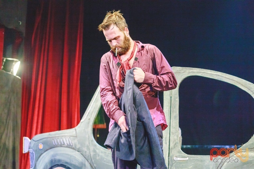 39 de trepte, Teatrul Arcadia