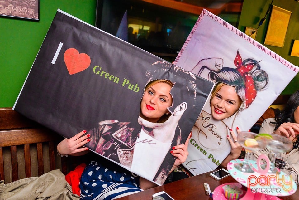 8 March Pin-up Party, Green Pub