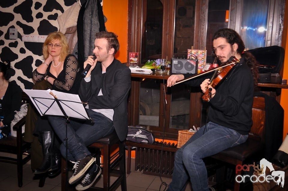 8 martie show în Lactobar,