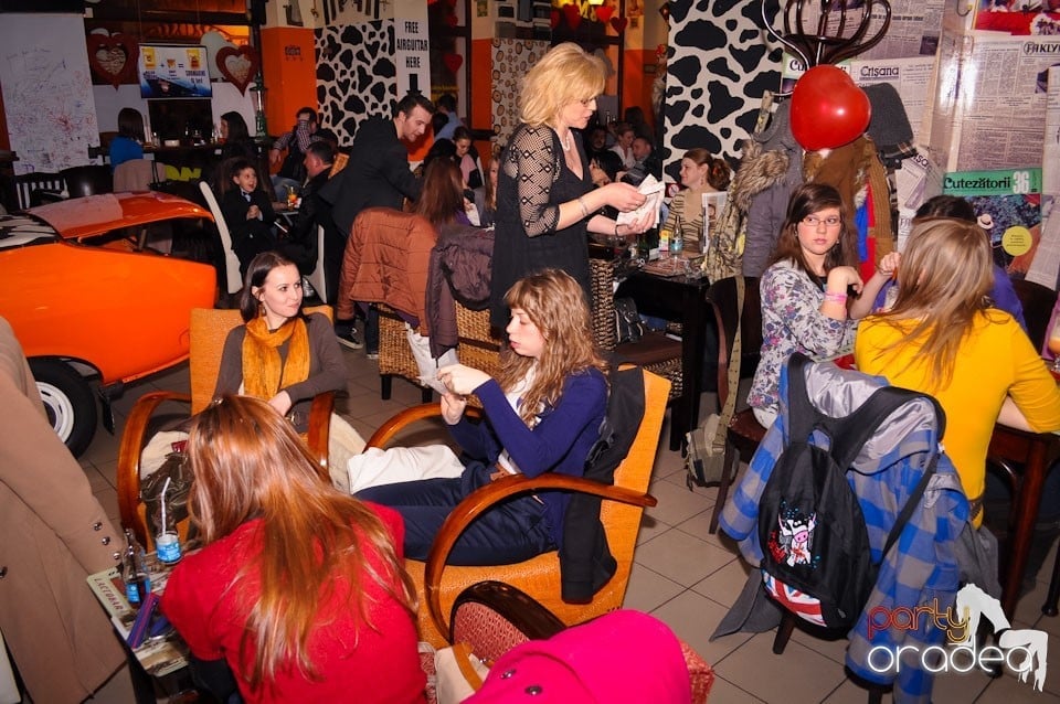 8 martie show în Lactobar,