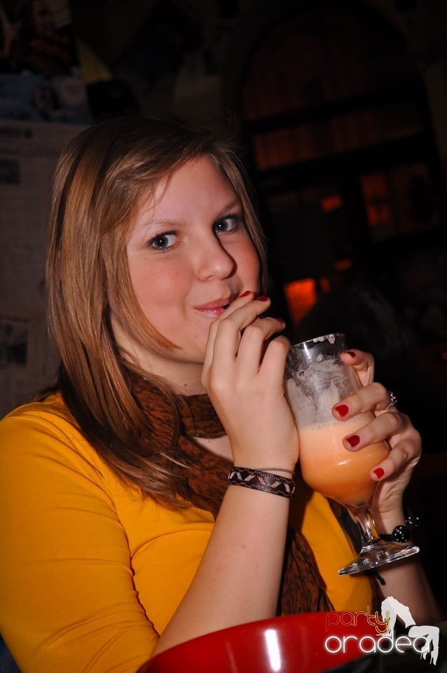 8 martie show în Lactobar,