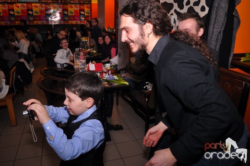 8 martie show în Lactobar,