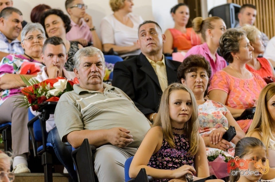 Absolvirea studenţilor de la Economia turismului, Universitatea din Oradea