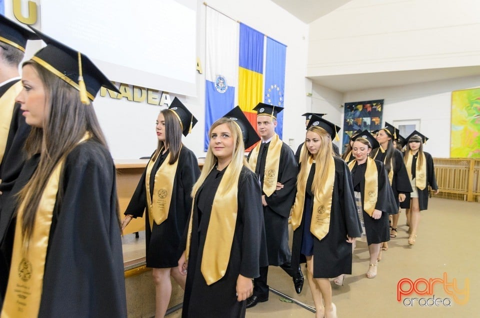 Absolvirea studenţilor de la Economia turismului, Universitatea din Oradea