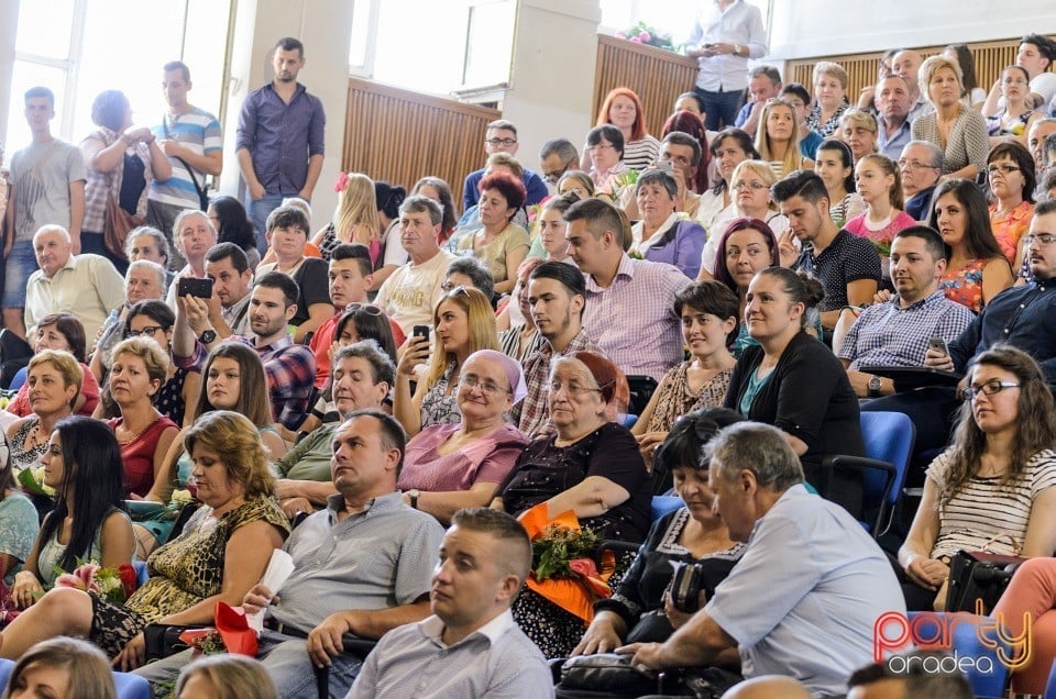 Absolvirea studenţilor de la Economia turismului, Universitatea din Oradea