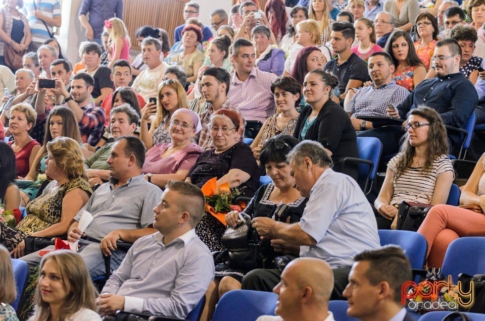 Absolvirea studenţilor de la Economia turismului, Universitatea din Oradea