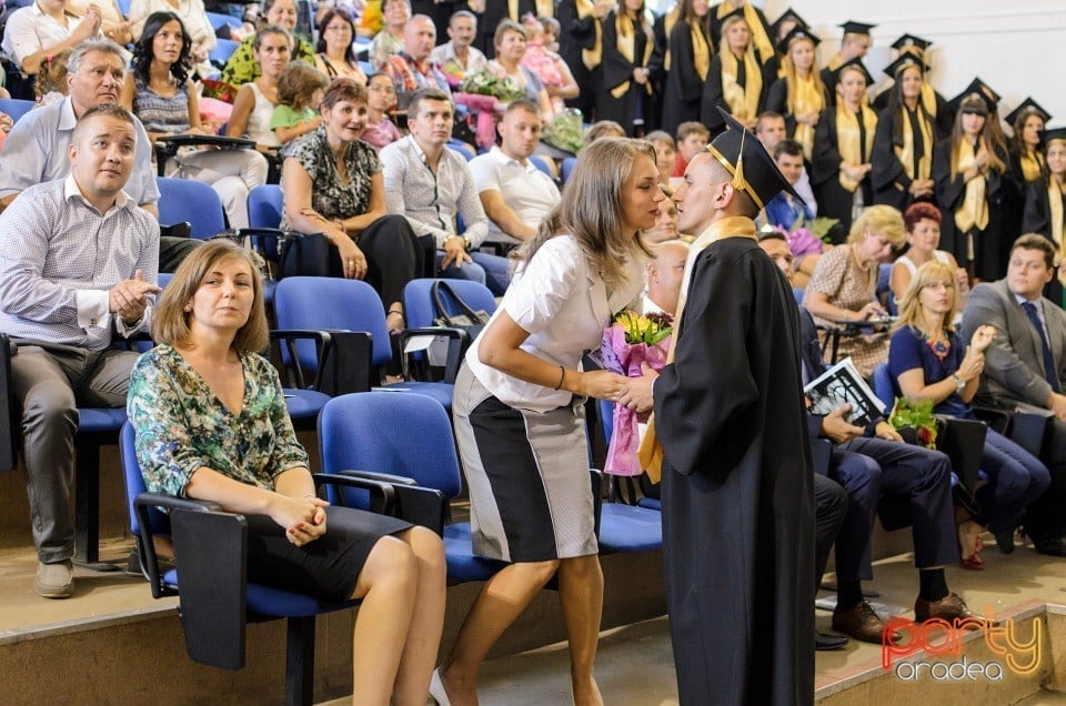 Absolvirea studenţilor de la Economia turismului, Universitatea din Oradea