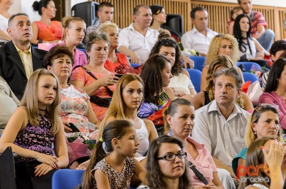 Absolvirea studenţilor de la Economia turismului, Universitatea din Oradea