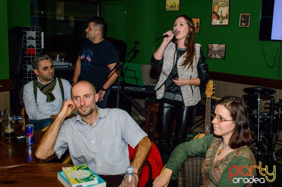 Act de caritate pentru Ana Maria, Green Pub