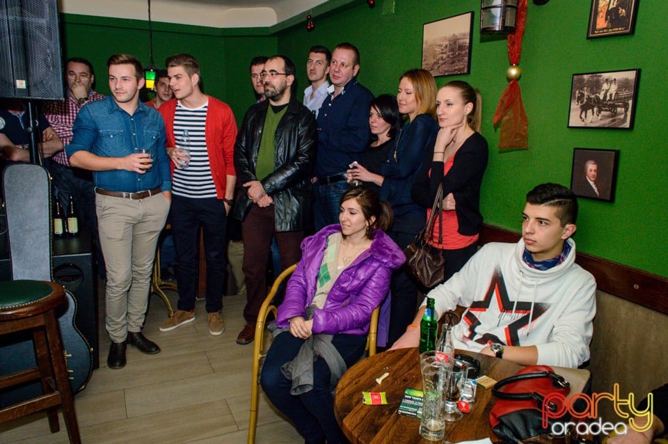 Act de caritate pentru Ana Maria, Green Pub