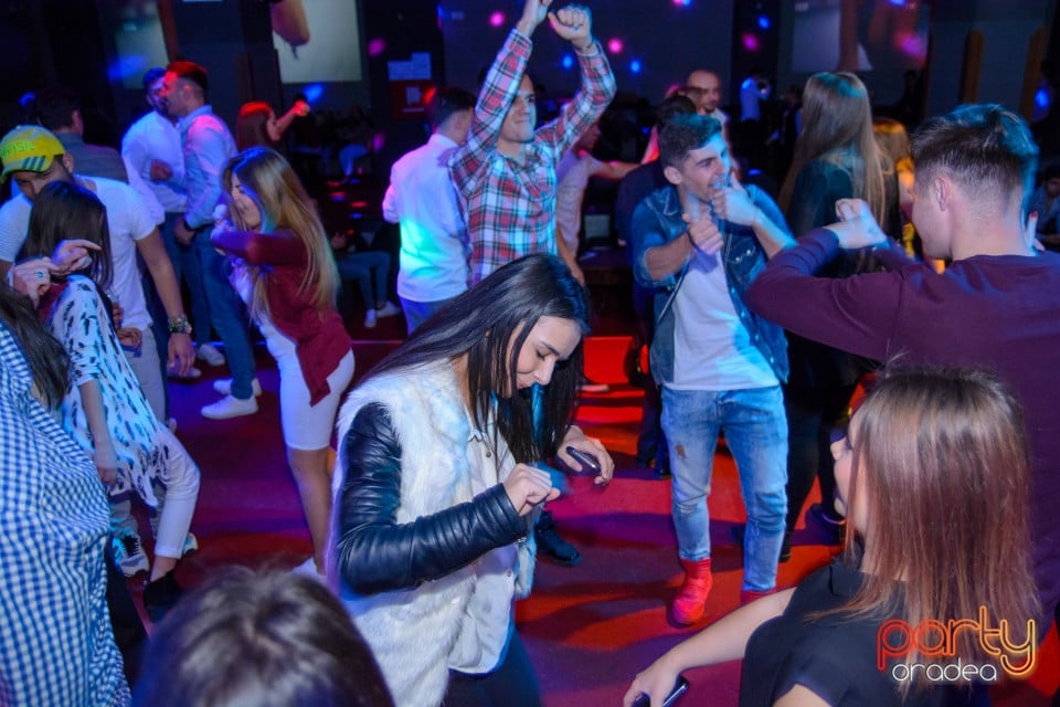 After Party Balul Bobocilor,