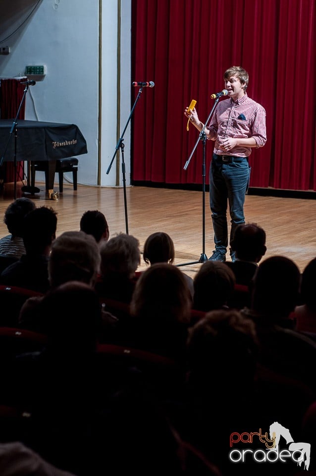 Akciós medve: Szomszédnéni és Felméri Péter estje, Filarmonica de Stat Oradea