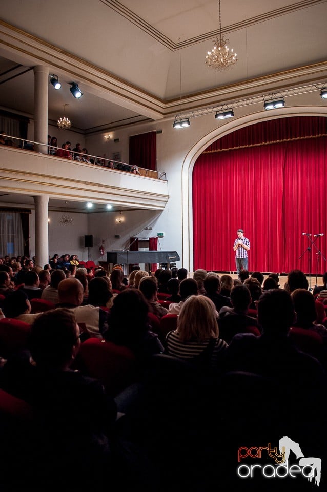 Akciós medve: Szomszédnéni és Felméri Péter estje, Filarmonica de Stat Oradea