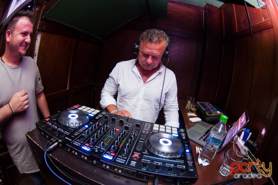 All Time Hits @ Green Pub, Green Pub