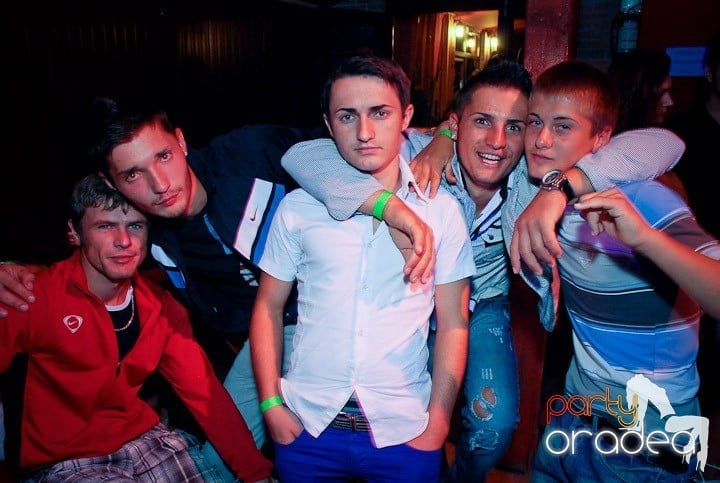 AM DJ Reloaded Party, 