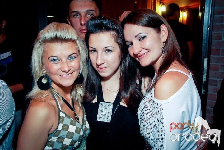 AM DJ Reloaded Party, 