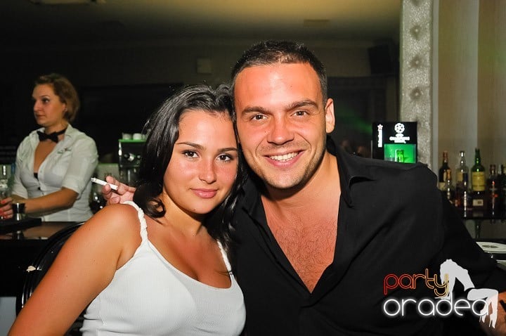 Amadeea @ Kadó Cafe, 