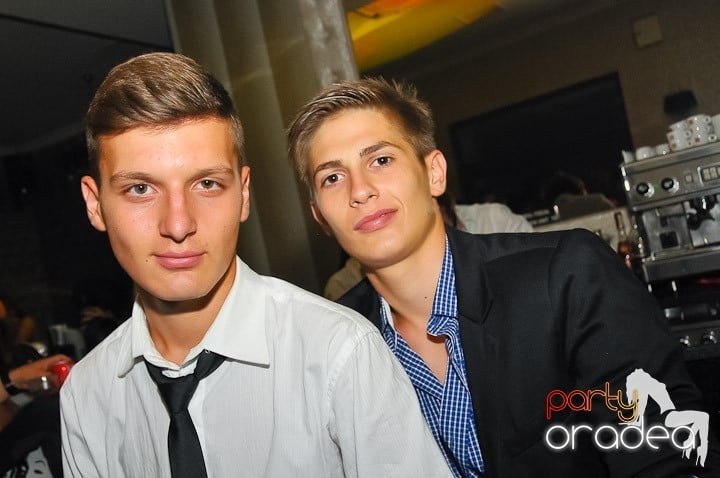 Amadeea @ Kadó Cafe, 