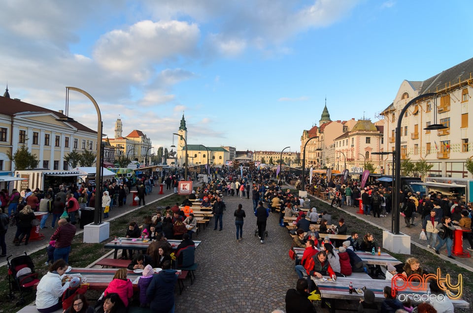 Ambianţă la Toamna Orădeană, Oradea