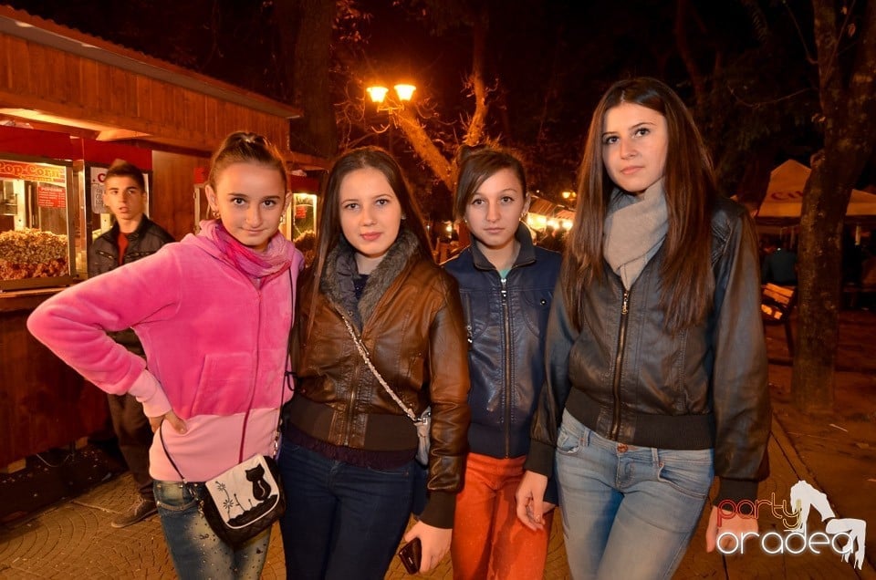 Ambianţă Toamna Orădeană - sâmbătă,