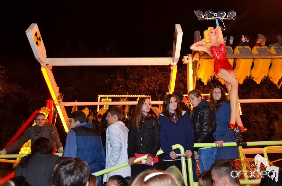 Ambianţă Toamna Orădeană - sâmbătă,