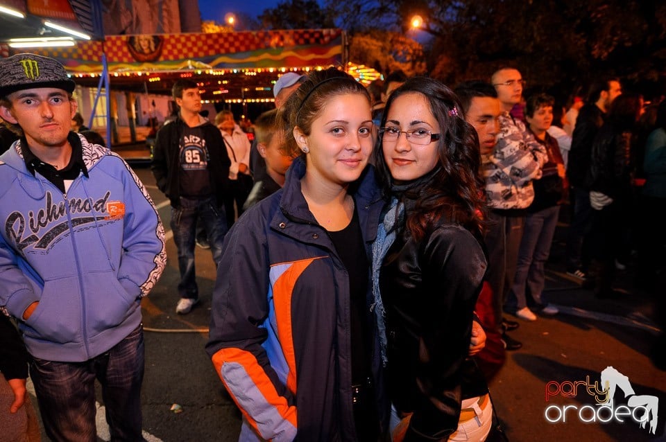 Ambianţă Toamna Orădeană,